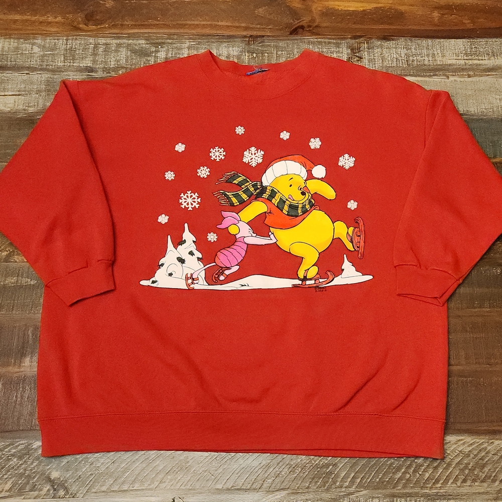 Vintage Disney Sweatshirt with Winnie the Pooh And Piglet Design